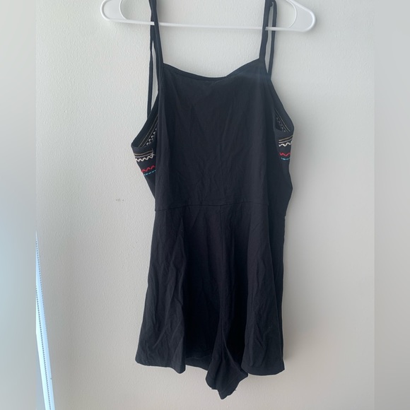 TOPSHOP Embroidered Tassel Knit Romper Black Size 8 Medium - Picture 2 of 8